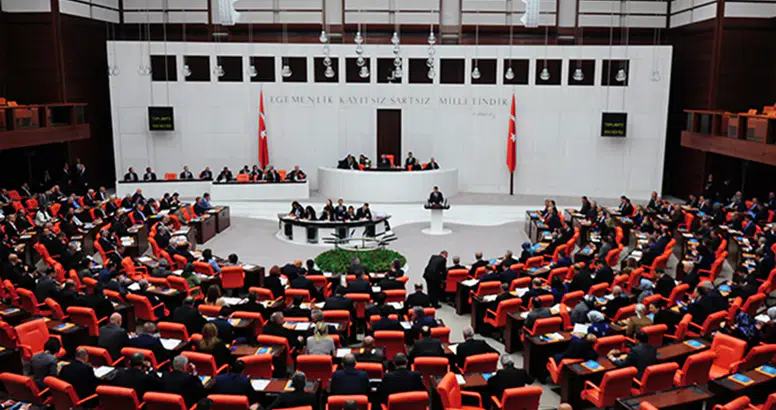 TBMM’de 6 Şubat depreminin 3. yılı: Sözler, itirazlar, rakamlar