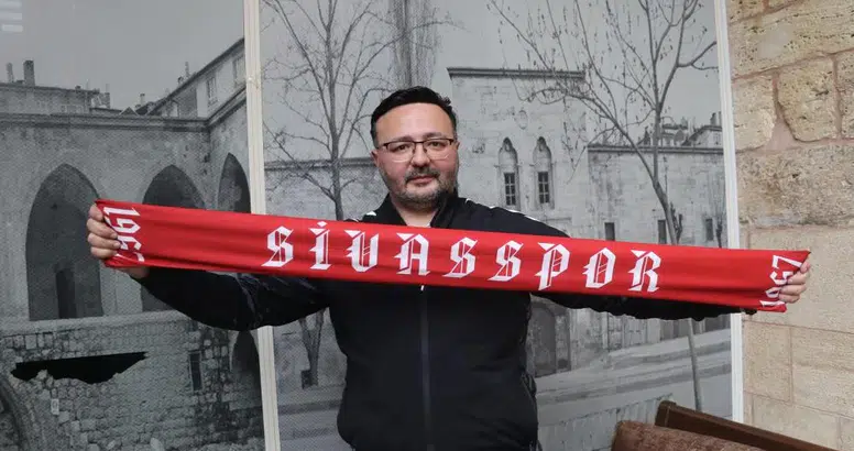 Sivasspor En Büyük Sevgilim, Dedi Uçağa Atladı