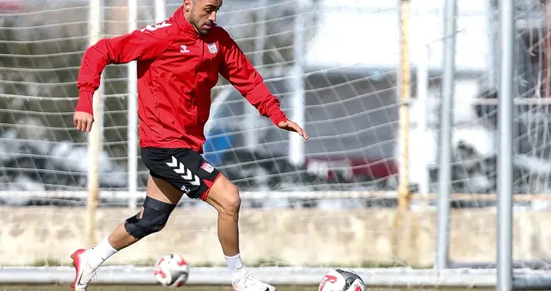Sivasspor’da Sarıyer Maçı Öncesi Tempolu Hazırlık