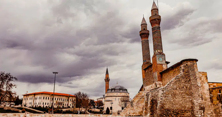 Sivas İl Olmadan Önce Hangi Eyalete Bağlıydı?