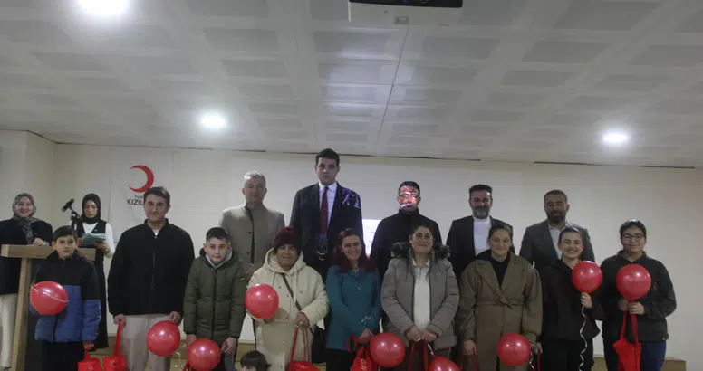 Sivas Zara'da İyilik Seferberliği! Kızılay Gönüllüleri Bir Araya Geldi!