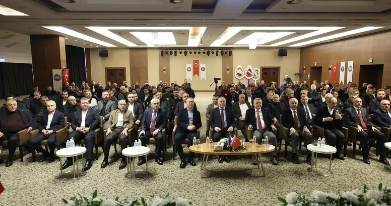 Yol-İş Sivas Şubesinde Yeni Dönem Başladı! Başkan Uzun da Genel Kuruldaydı!