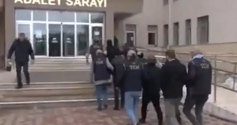 Sivas Emniyeti’nden Eş Zamanlı Operasyon Hamlesi