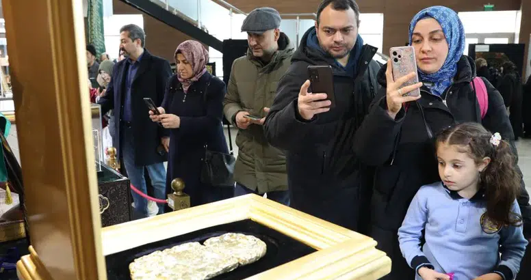 Sivaslılar Kutsal Emanetlere Sahip Çıktı