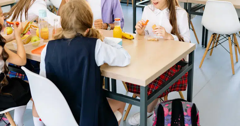 Ders Aralarında Unutulan O Alışkanlık, Gece Uykusunu Bile Kaçırabiliyor!