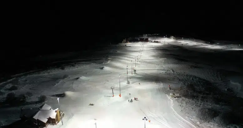 Sivas'ta Yıldızların Altında Bembeyaz Heyecan