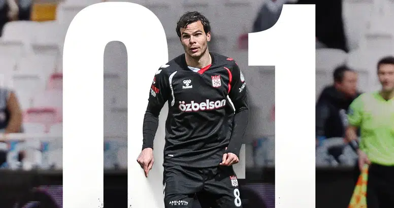 Sivasspor Soyunma Odasına Mağlup Girdi! İşte İlk 45 Dakikanın Özeti