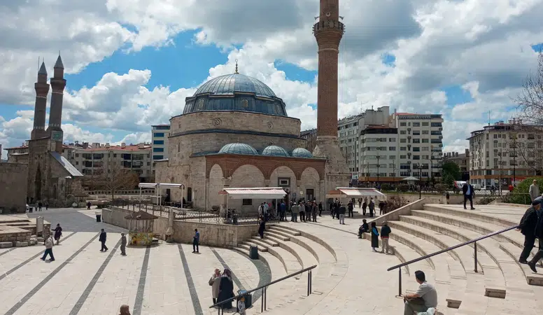 Tüm Dünyadan Sivas’a Bu Meşhur Yemeği Yemek İçin Geliyorlar