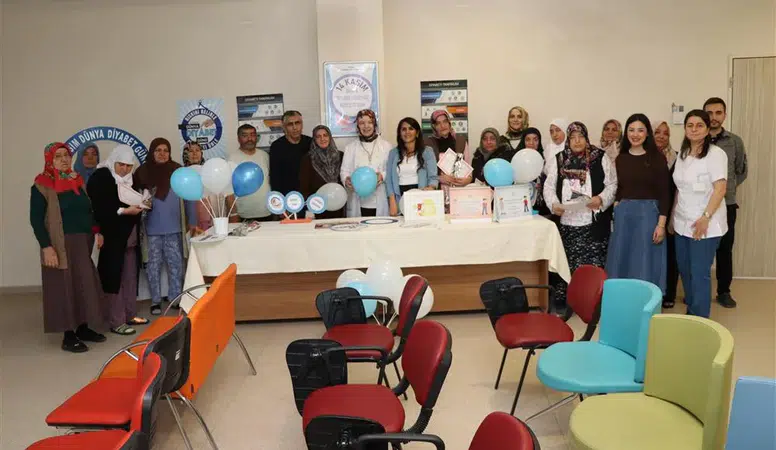 Sivas'ta Diyabet Okulu hayat kurtarıyor