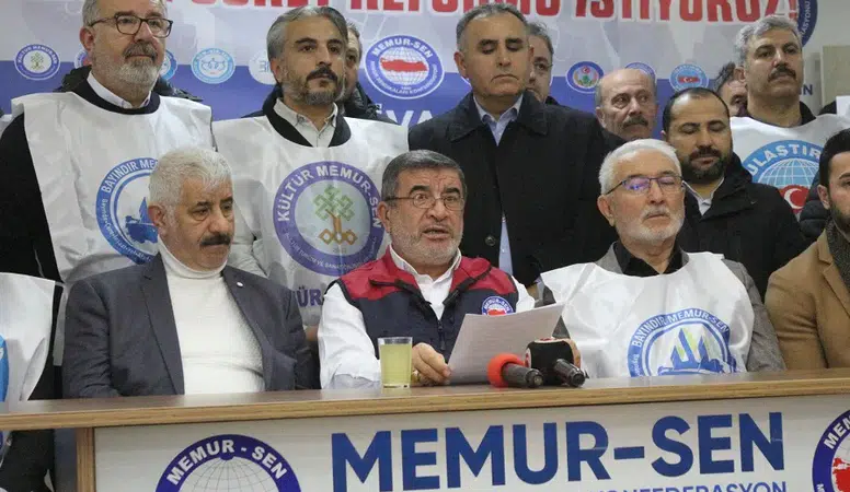 Sivas'ta Memur-Sen’den ilk maaş gününde sert tepki