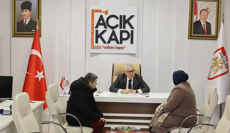 Sivas Valisi Yılmaz Şimşek Vatandaşların Taleplerini Dinledi!