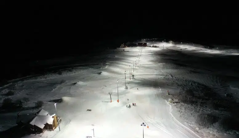 Sivas'ta Yıldızların Altında Bembeyaz Heyecan