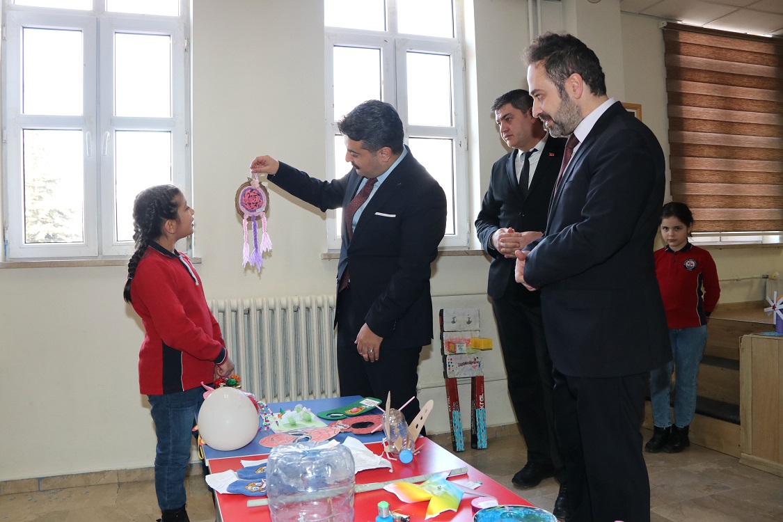 Sivas'ta Çocuklar Oyuncaklar Tasarladı 11