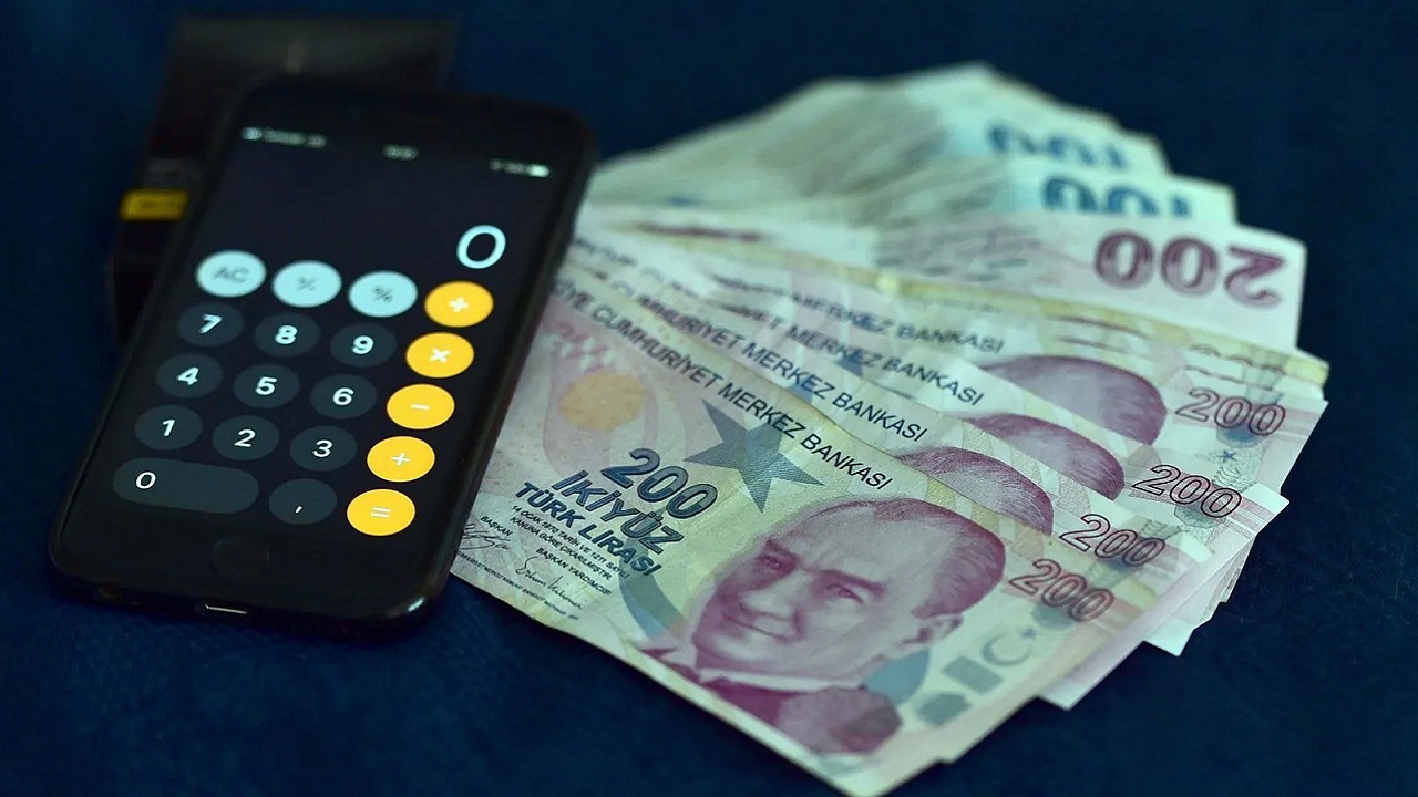 Emekliye ödeme belli oldu: Dev banka bu promosyonu verecek 3