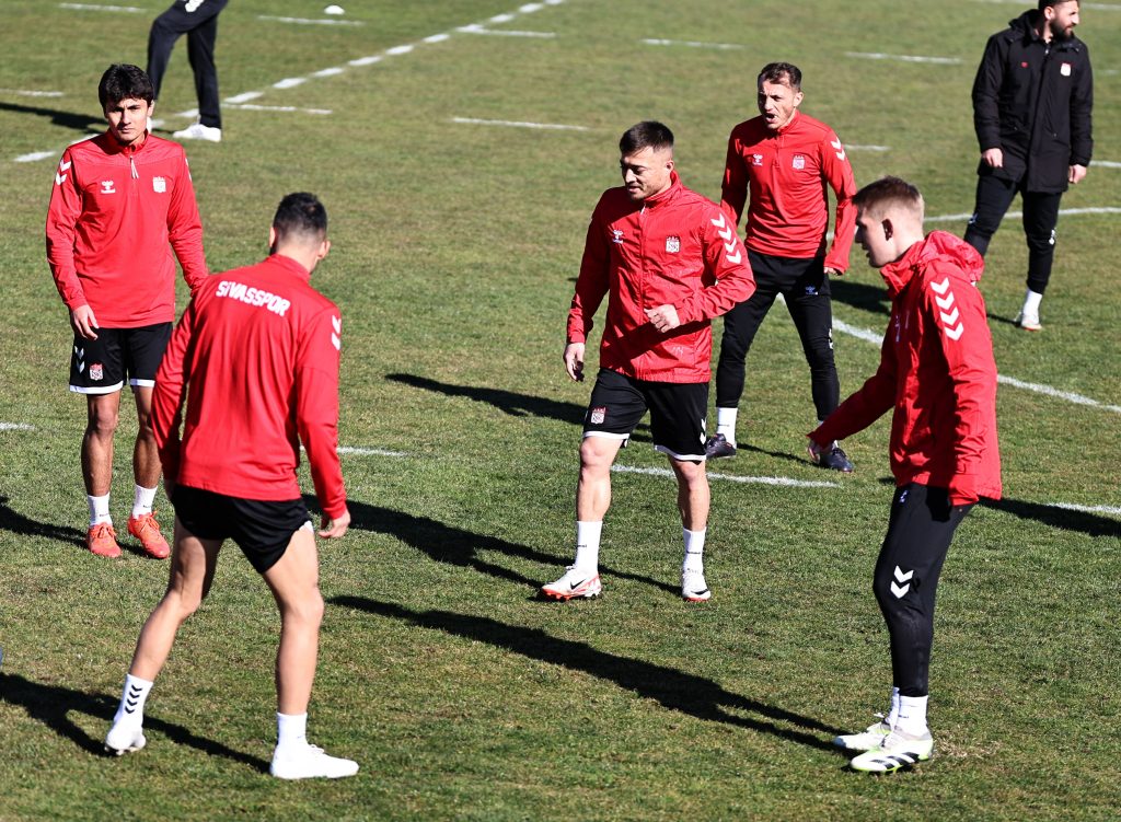 Sivasspor'da Kadro Belli Oldu 10