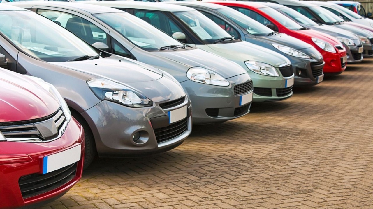 İkinci el araba satışında araç sahiplerini endişelendiren olay 8