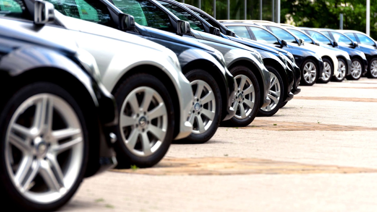 İkinci el araba satışında araç sahiplerini endişelendiren olay 5