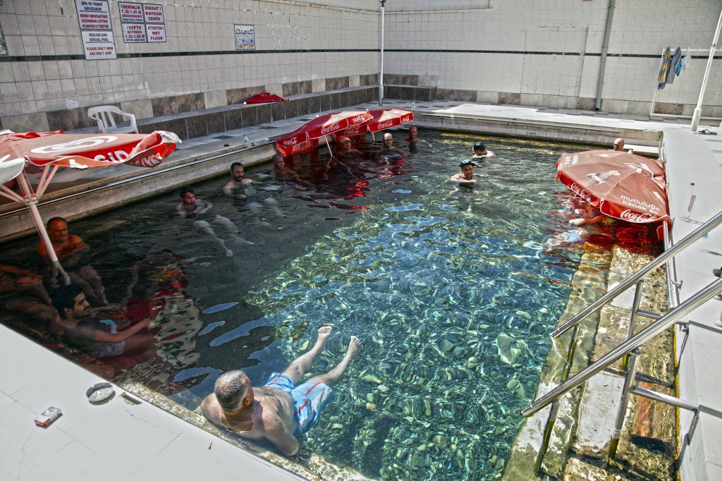 Sivas'ta Doktor Balıklar ile Şifa Arayanların Dünyaca Ünlü Durağı 4