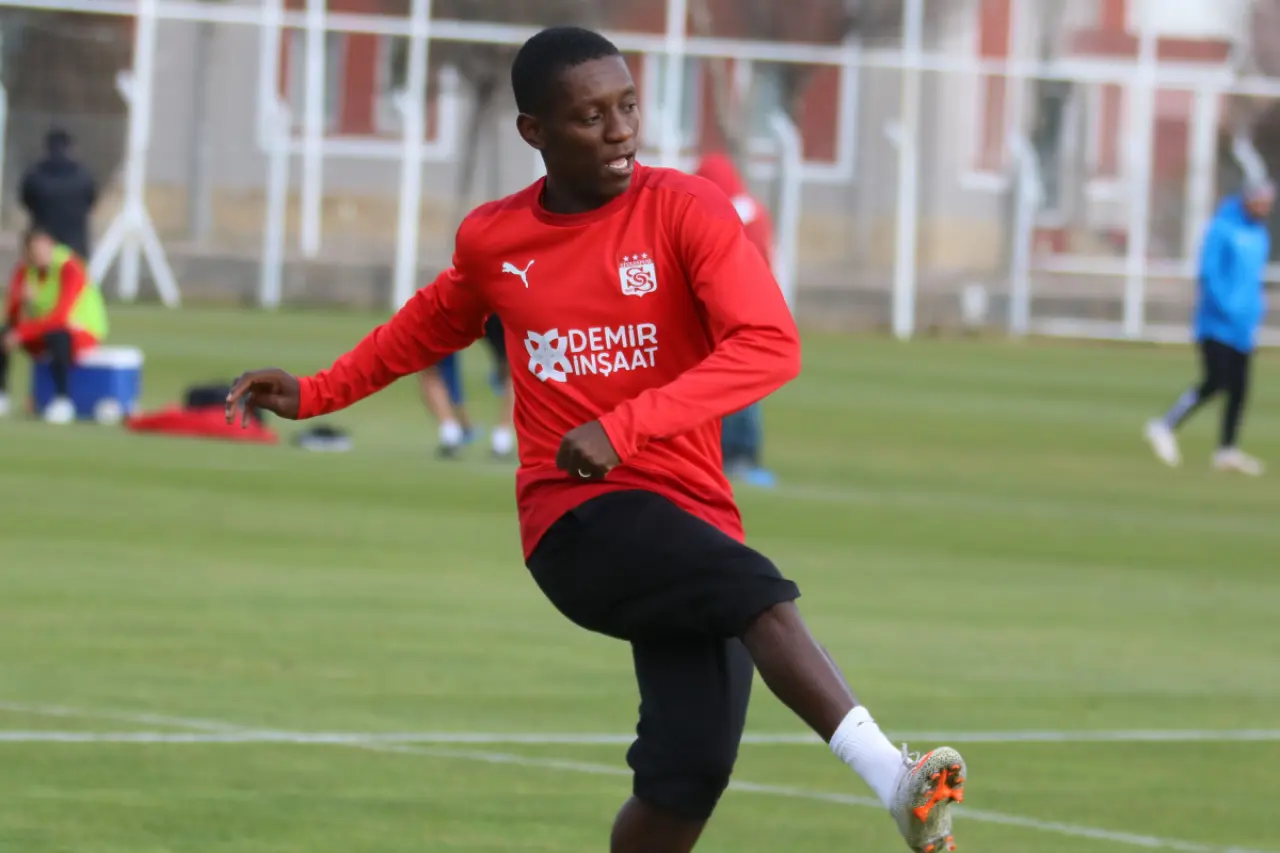 Sivasspor’a Gelmiş En İyi 10 Futbolcu 2