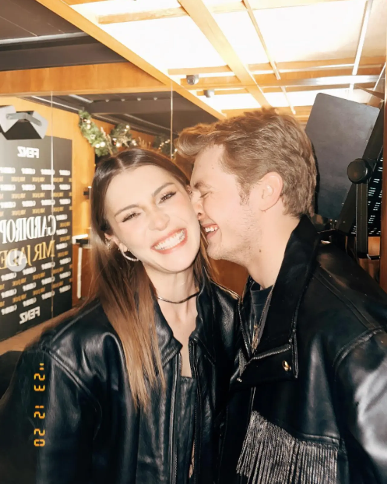 Taşacak Bu Deniz Oyuncularının Sevgilileri ve Eşleri 5