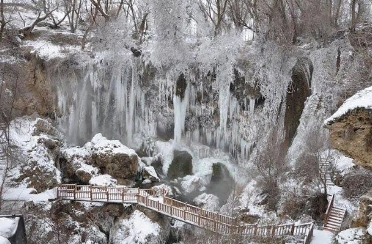 Karın En Çok Yakıştığı Şehir Sivas'ta Kışın Görülmesi Gereken 10 Gizli Rota 2