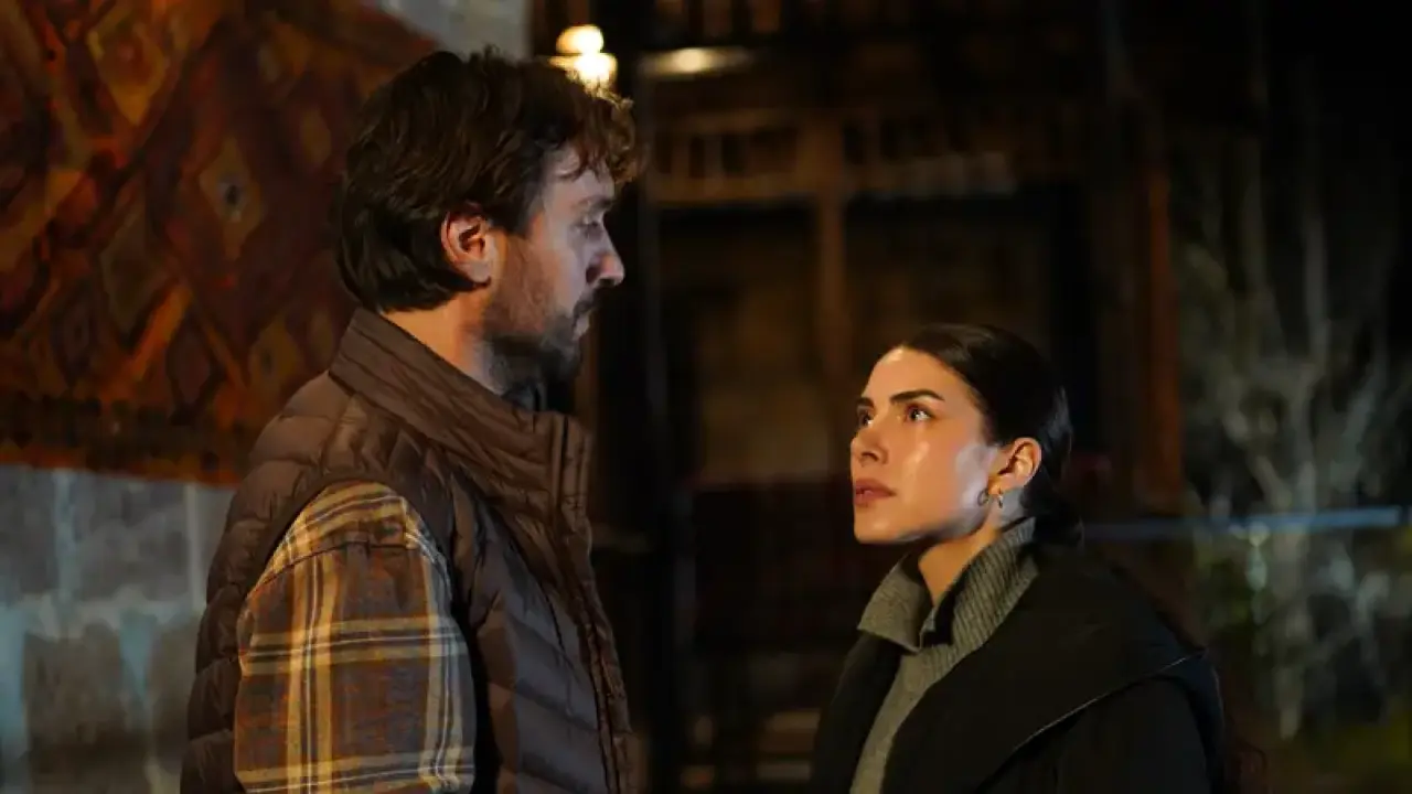 Taşacak Bu Deniz Oyuncularının Sevgilileri ve Eşleri 1